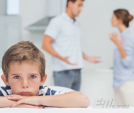 Семейные ссоры тормозят развитие мозга ребенка