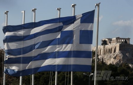 Правительство Греции опровергло информацию СМИ о грядущем дефолте