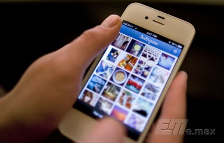 Число пользователей сервиса Instagram достигло 400 млн человек